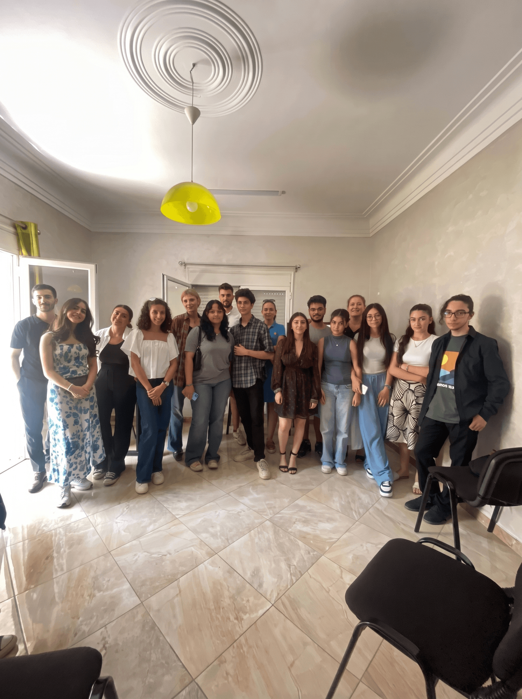 Enseignants et élèves du Lycée Amirouche